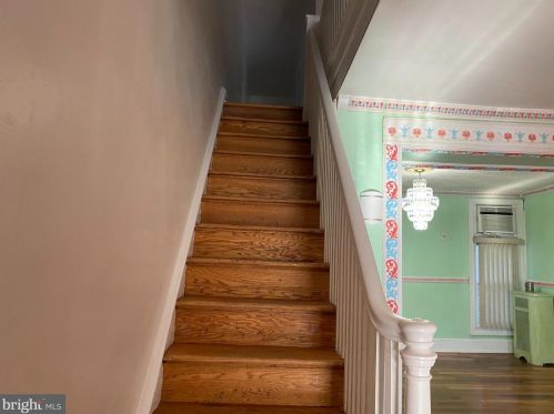 113 Chew Ave, Philadelphia PA 19120-2356 exterior