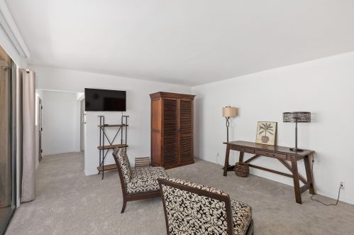 43211 Lacovia Dr, Indio CA  92203-8016 exterior