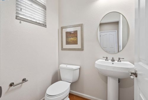 7156 Windcliff Ln, San Jose, CA 95138-1395