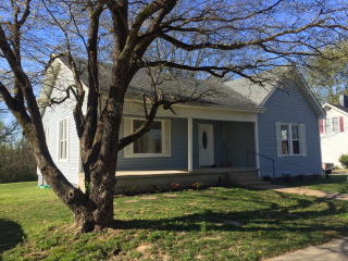 302 Forrest Ave, Mc Kenzie, TN 38201-2012