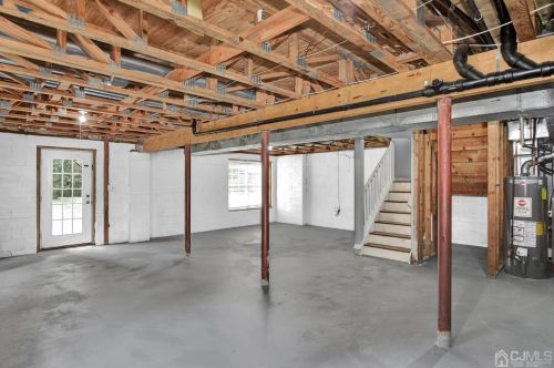 129 Murray Dr, Old Bridge NJ  08857-4205 exterior