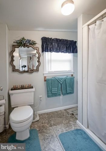 522 Princeton Ave, West Deptford NJ  08063-1540 exterior