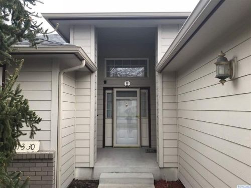 1330 Canyon Ave, Richland, WA 99352-7612