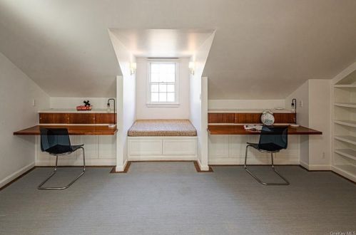 25 Laporte Ave, Mount Vernon NY  10552-1016 exterior