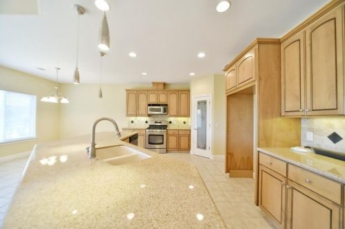 3017 Hartvickson Ln, Valley Springs CA  95252-9534 exterior