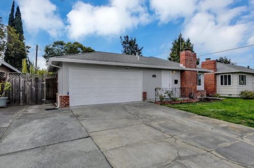 226 Hemlock Ave, Sunnyvale, CA 94085-3035