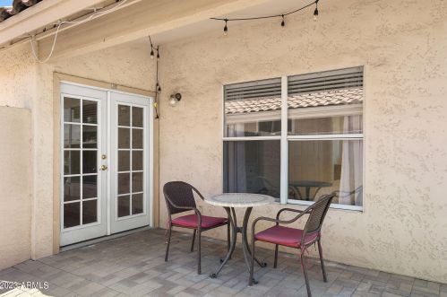 950 Redondo Dr, Gilbert AZ 85233-7539 exterior