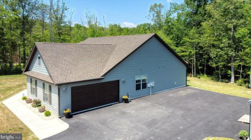 113 Mourning Dove Ln, Dover DE  19901-9322 exterior