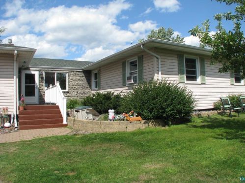 6869 Triple Lakes Rd, Grand Lake, MN 55779-9778