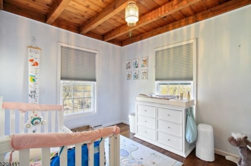 466 Bayberry Ln, Mountainside NJ  07092-1401 exterior