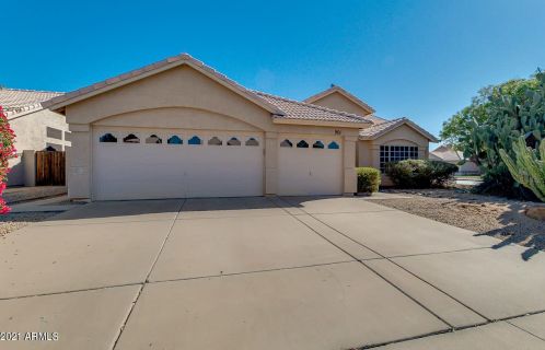 901 Kenwood Ln, Chandler, AZ 85226-5930