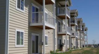 215 32nd St, Williston ND  58801-5072 exterior