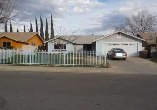 309 A Ave, Avenal, CA 93204-1115