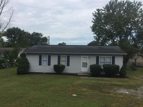 822 Cannon Blvd, Shelbyville, TN 37160-3810
