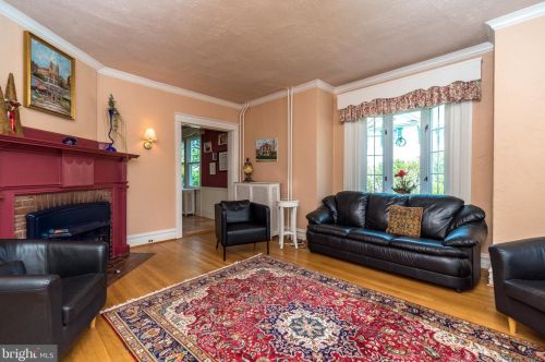 630 Columbia Ave, Lansdale PA 19446-3309 exterior