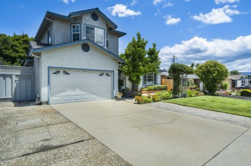 848 Loyalton Dr, Campbell, CA 95008-5140