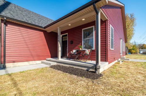 606 Forest St, Washington Ch OH  43160-1485 exterior