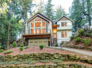 51 Stable Ln, Bellingham, WA 98229-7826
