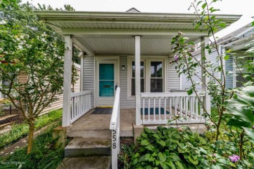 558 Lilly Ave, Louisville, KY 40217-1824