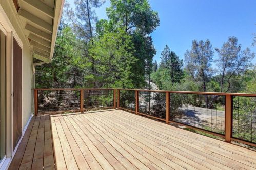 16822 Patricia Way, Grass Valley CA  95949-7228 exterior