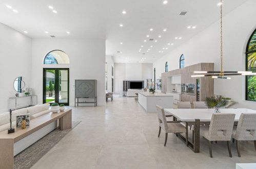 16510 Senterra Dr, Delray Beach FL  33484-6985 exterior