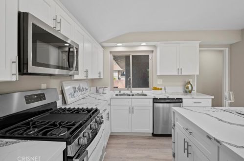 2660 Maryknoll Dr, Colton CA  92324-3712 exterior