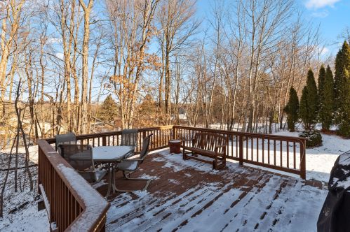 407 Kames Cv, Slinger, WI 53086-9450
