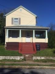 621 Harrison Ave, Roanoke VA  24016-1736 exterior