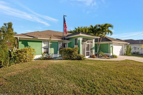 1819 16th Ter, Cape Coral, FL 33909-0054