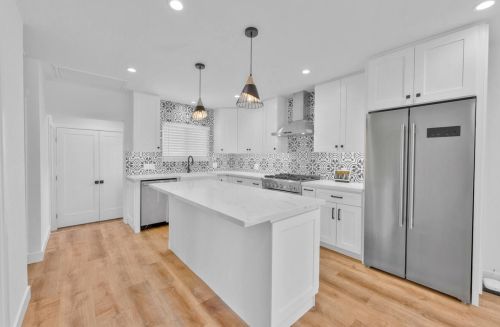 925 Gutierrez St, Santa Barbara CA  93103-2612 exterior