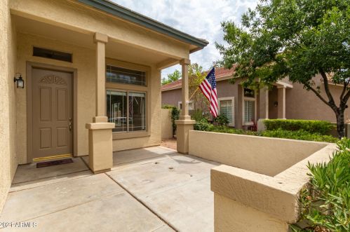 3538 Park Ave, Gilbert, AZ 85234-4218