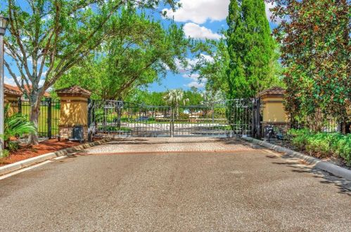 1854 Altavista Cir, Lakeland FL  33810-2795 exterior