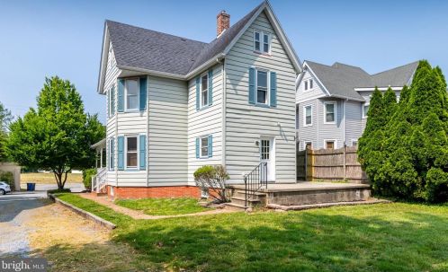 10 Bowen Ave, Pilesgrove NJ  08098-1404 exterior