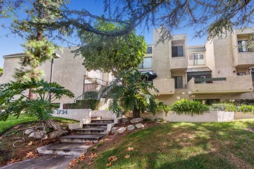 1734 Verdugo Rd, Glendale CA  91208-2741 exterior