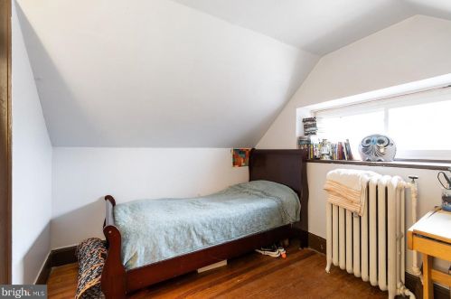 232 Cliveden St, Philadelphia PA 19150-3309 exterior