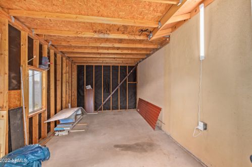 1829 Ardmore Dr, Phoenix AZ  85042-8038 exterior