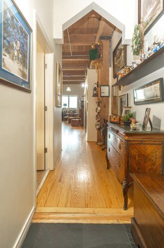 2400 Mechanic St, Galveston, TX 77550-1483