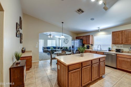 4208 Amarillo Dr, San Tan Valley AZ  85140-5306 exterior