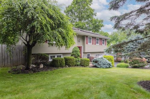70 Park Rd, Stony Point, NY 10980-1109