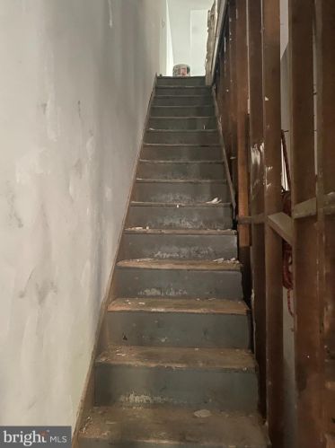 2406 29th St, Philadelphia PA  19132-3021 exterior