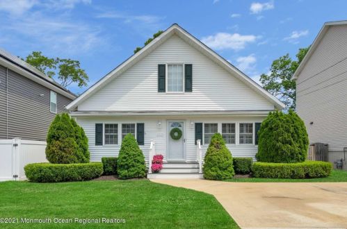 2225 Rogers Rd, Point Pleasant Beach, NJ 08742-3837