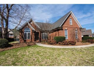 7958 Tottenham Dr, Harrisburg, NC 28075-8356