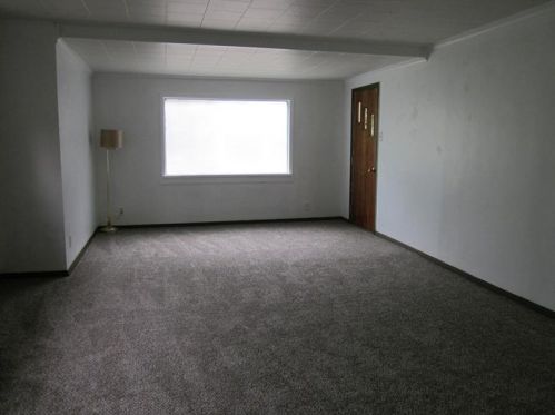 140 Wells Ave, New Kensington PA  15068-3850 exterior