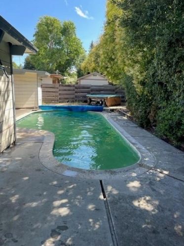 1156 Parkwood Way, Redwood City CA  94061-3623 exterior