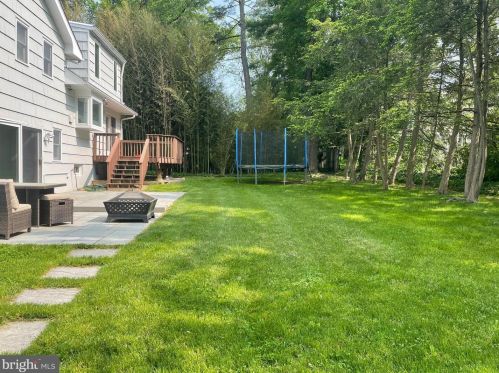44 Scott Ln, Princeton NJ  08540-3904 exterior
