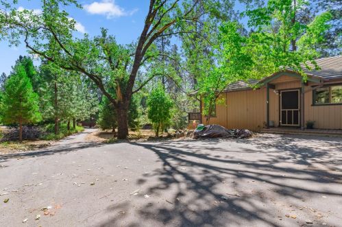 14696 Colfax Hwy, Grass Valley CA  95945-7912 exterior