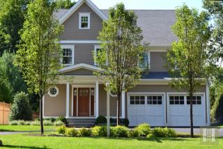 79 West Ave, Tokeneke, CT 06820-4408