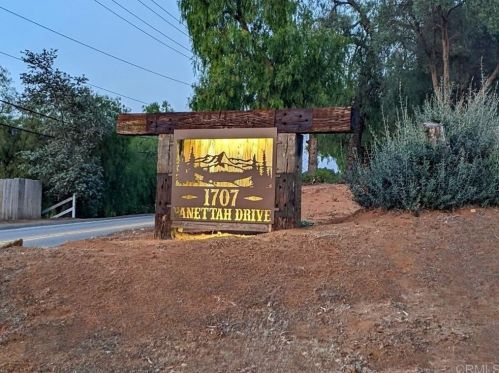 1707 Panettah Dr, Alpine CA  91901-2934 exterior