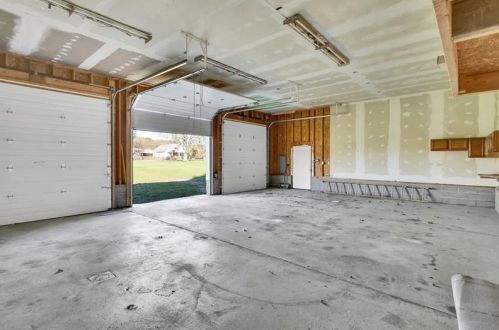 224 Trailer Blvd, New Kensington PA  exterior