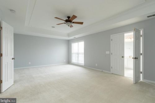 15017 Danube Way, Haymarket VA  20169-3321 exterior